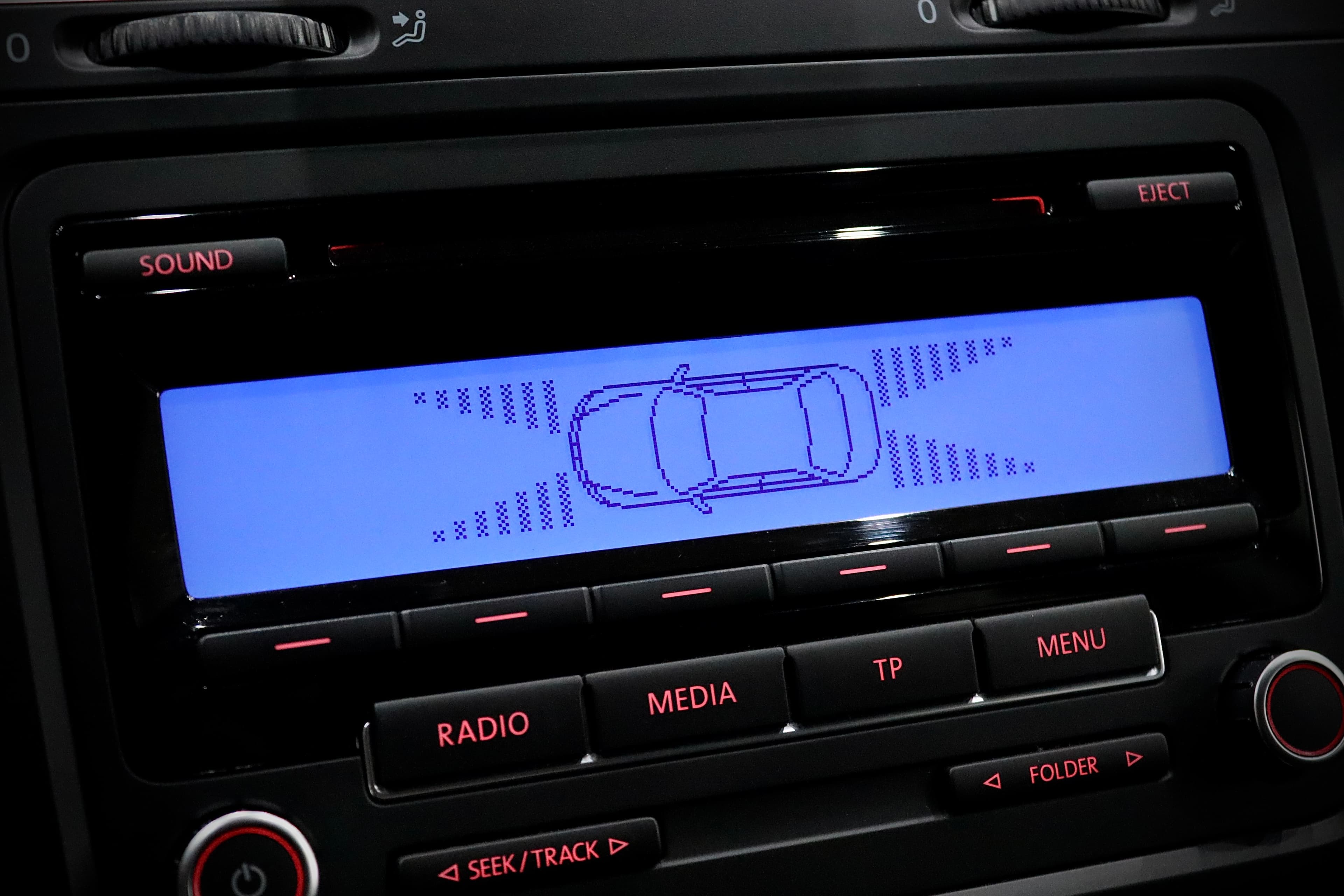 Přední a zadní parkovací senzory