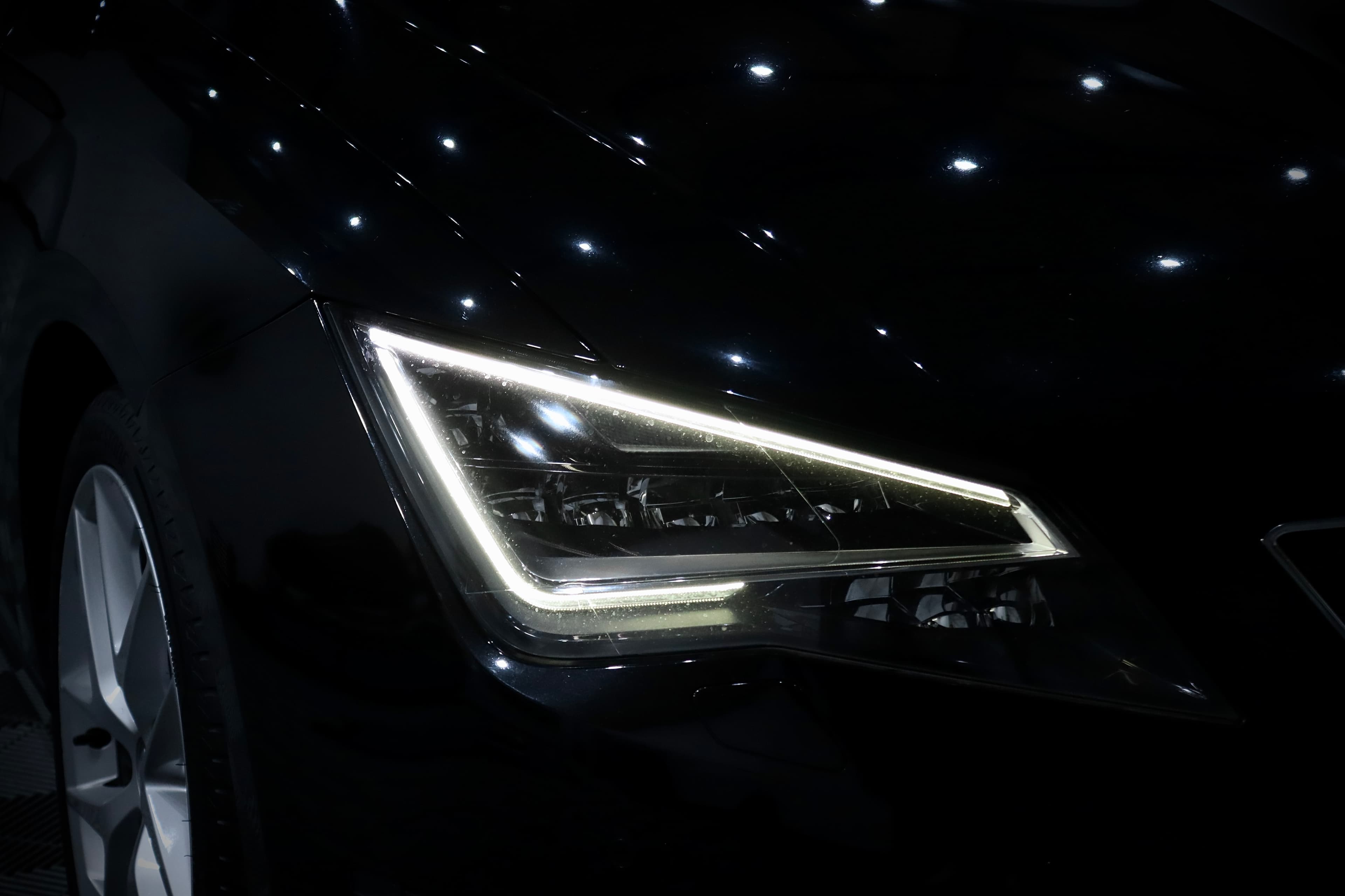 LED